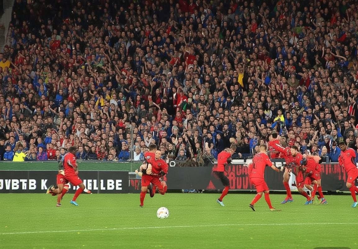 柏斯光荣VS西悉尼流浪者：前瞻解析与战术对决(图1)